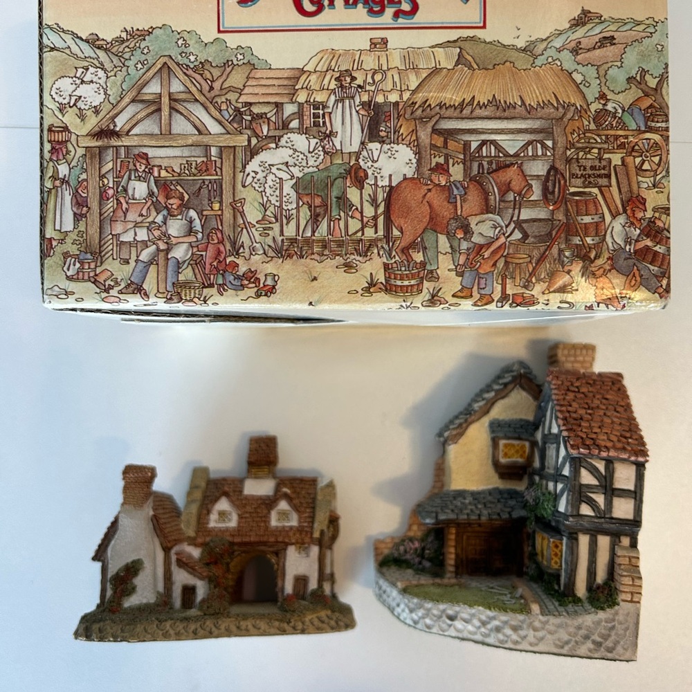 David Winter Cottages Set